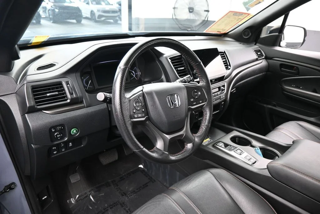 Used 2024 Gray Honda TrailSport image 12