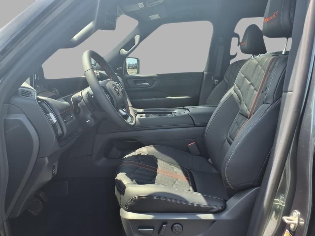 2025 Nissan Armada PRO-4X - Photo 21