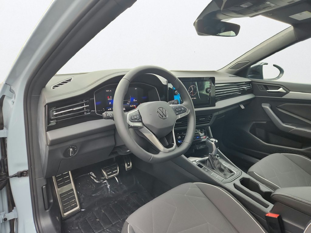 New 2027 Gray Volkswagen 1.5T Sport image 9