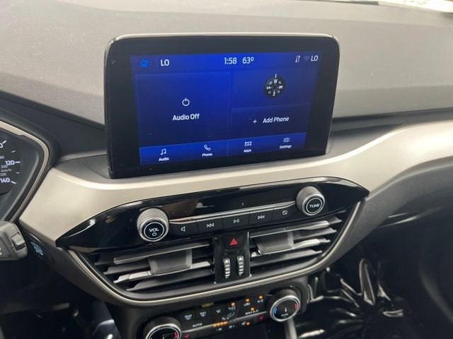 Used 2022 Blue Ford SE image 17
