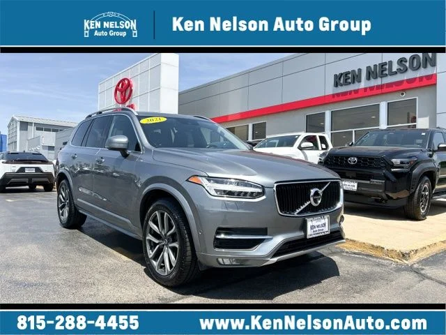 2019 Volvo XC90 T6 Momentum AWD's photo