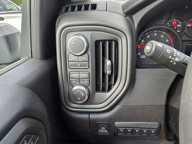 2025 GMC Sierra 3500HD Pro - Photo 15