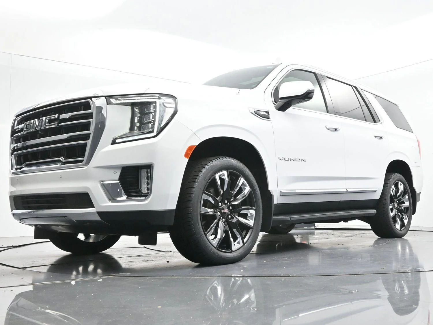 Used 2021 Summit White GMC SLT image 50
