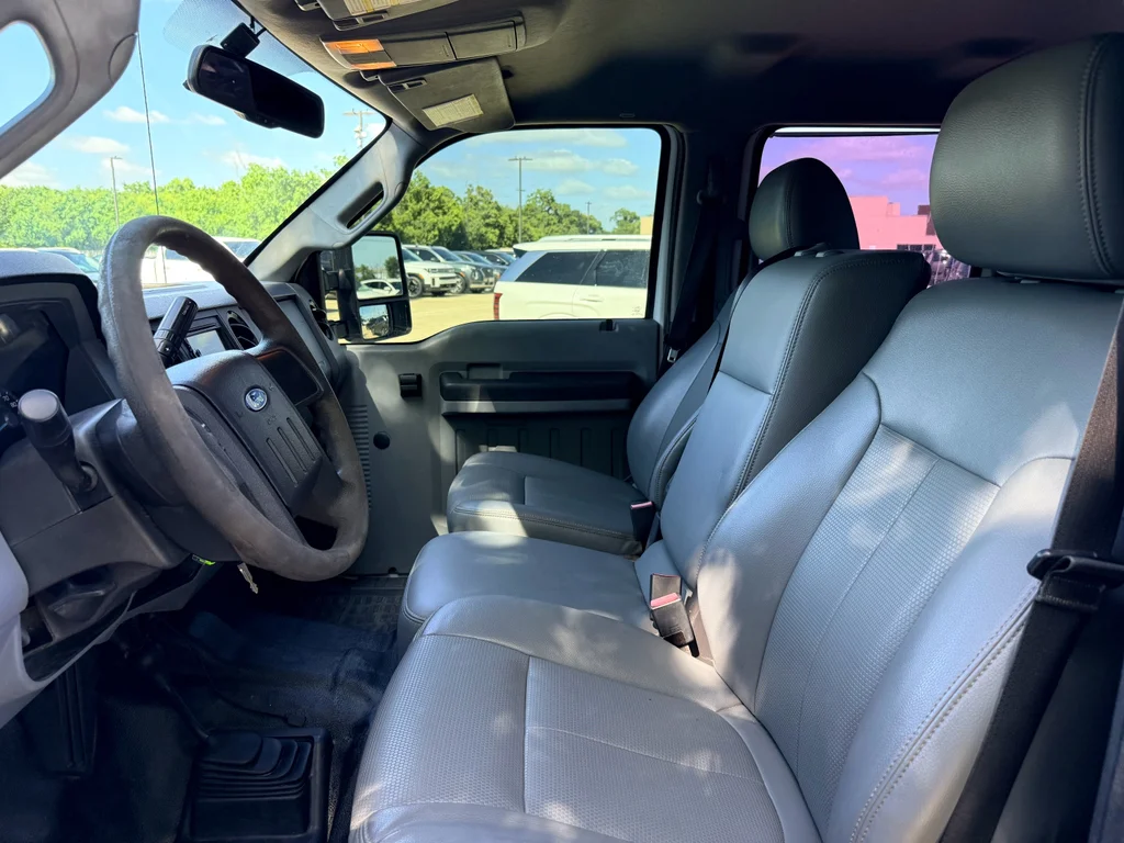 Used 2015 Oxford White Ford XL image 14