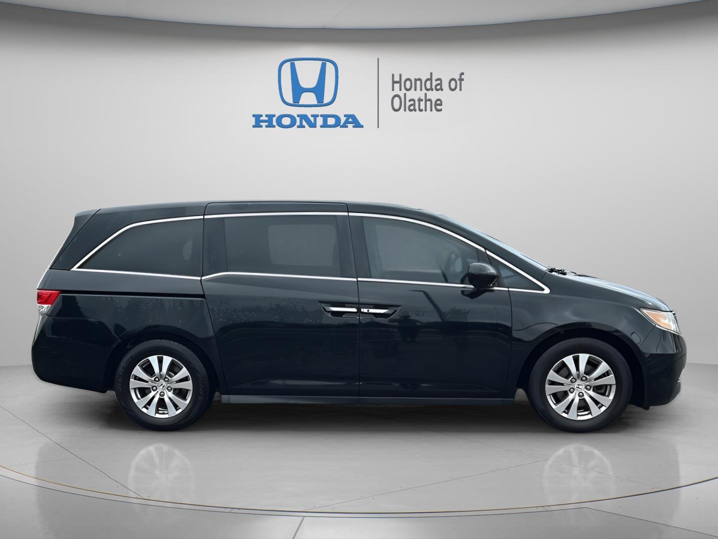 Used 2014 Honda Odyssey EX-L with VIN 5FNRL5H63EB016481 for sale in Kansas City