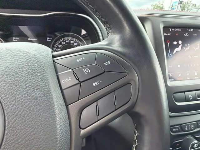 Used 2021 Granite Crystal Metallic Clearcoat Jeep Trailhawk image 23