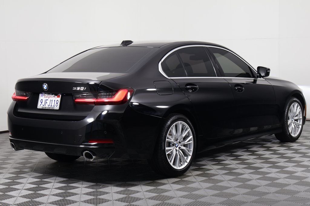 Used 2024 Jet Black BMW 330i image 4
