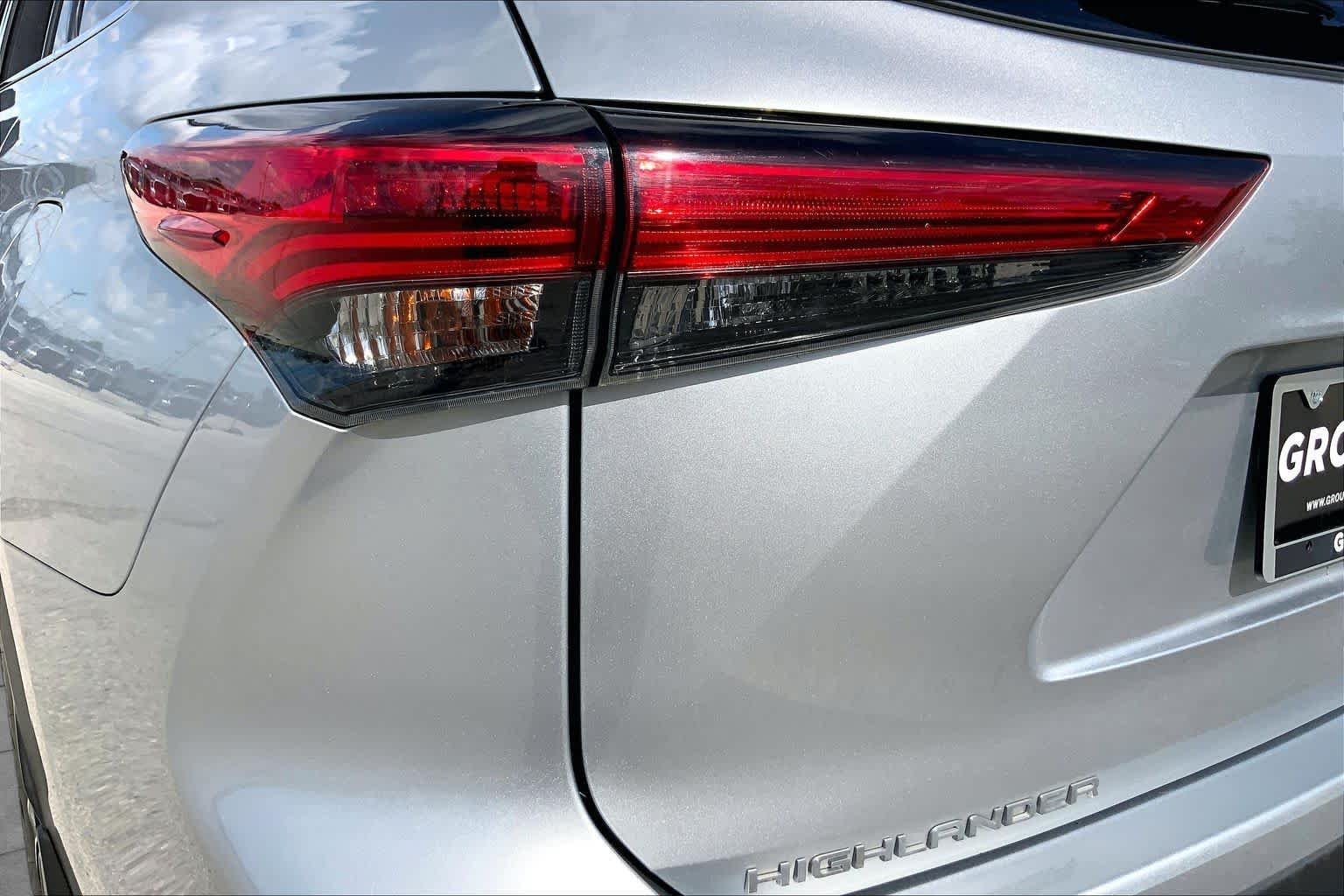 Used 2022 Celestial Silver Metallic Toyota XLE image 28