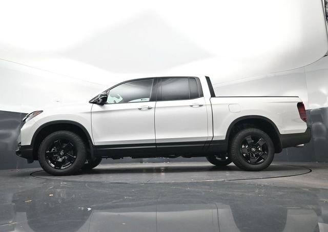New 2026 Platinum White Pearl Honda Black Edition image 35
