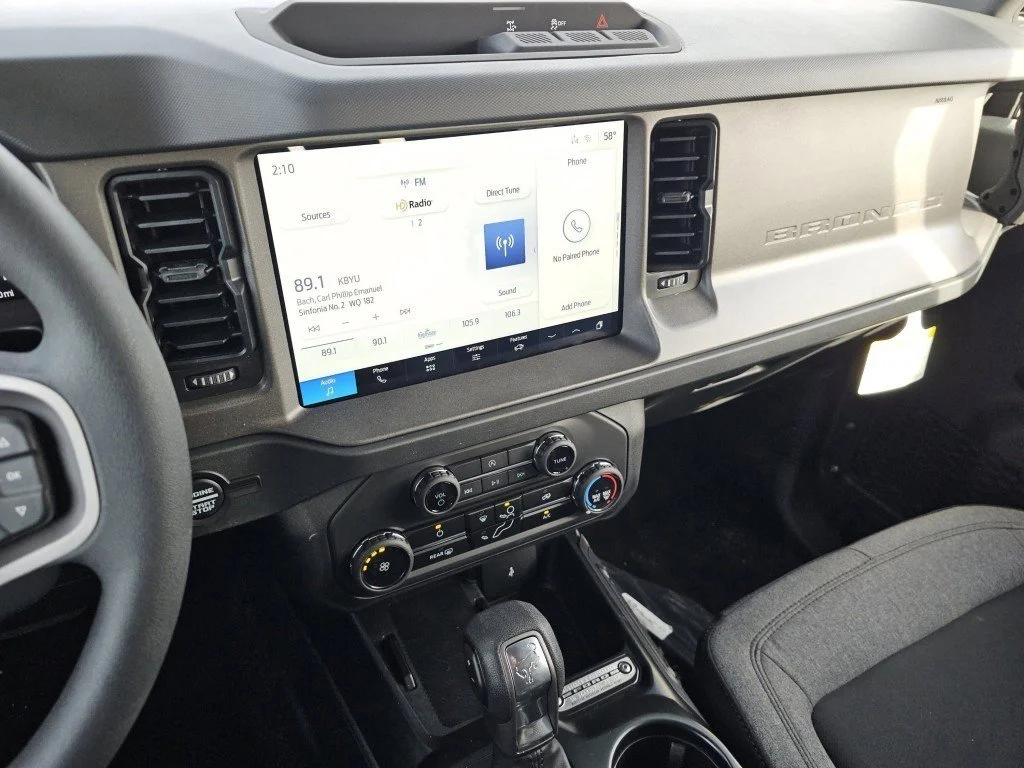 2025 Ford Bronco 4-Door Base - Photo 32