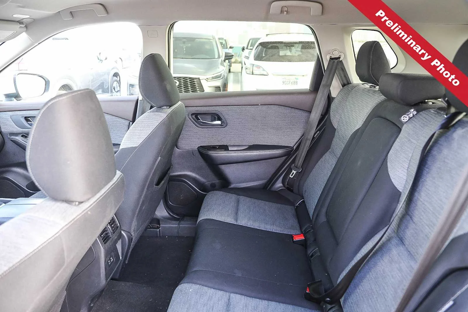 Used 2023 Pearl White Tricoat Nissan SV image 12