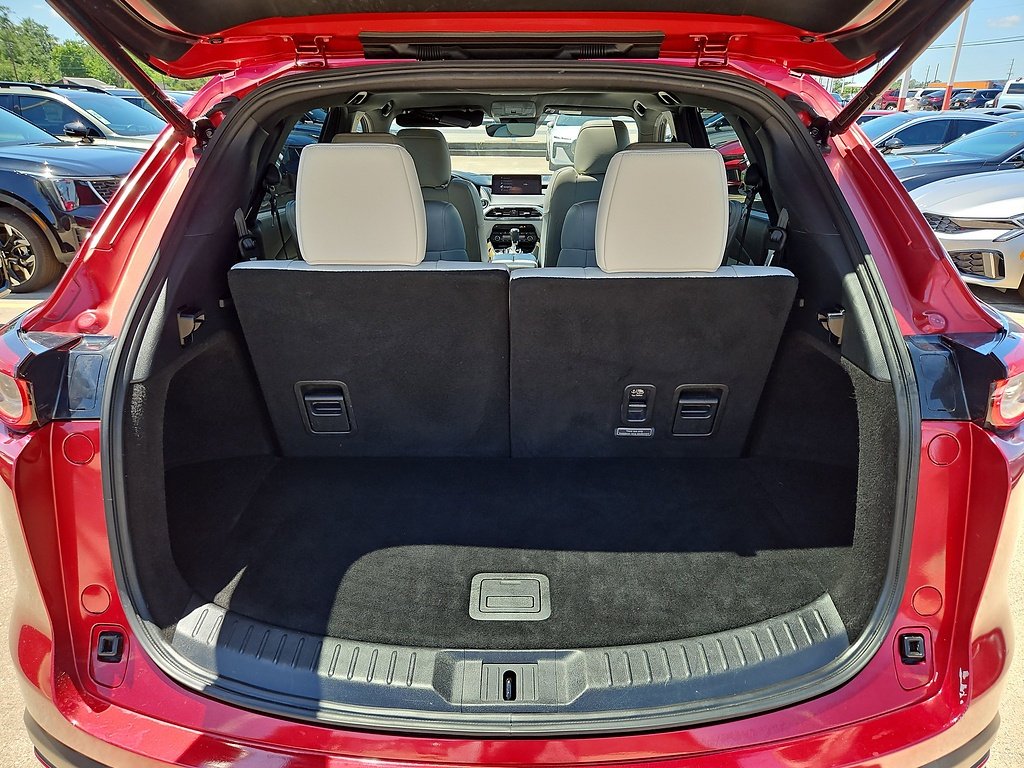 Used 2023 Soul Red Crystal Metallic Mazda Signature image 19