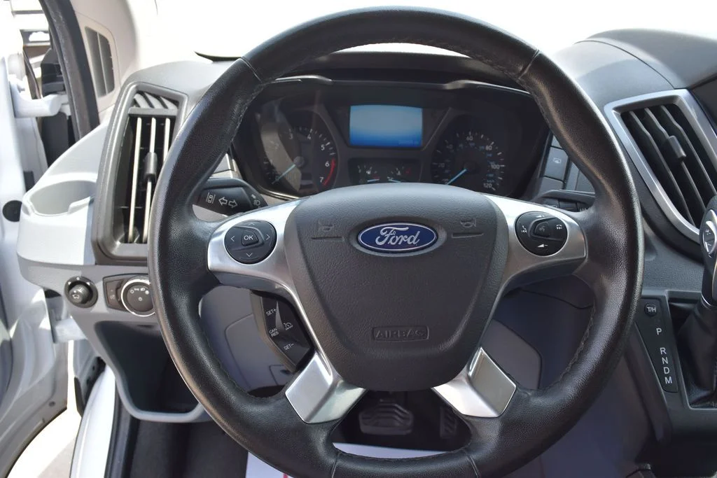 Used 2019 White Ford XLT image 10