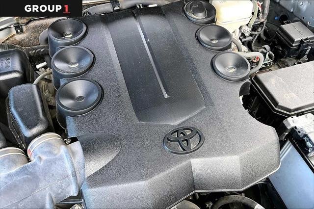 Certified Used 2023 SILVER ME. Toyota  image 31