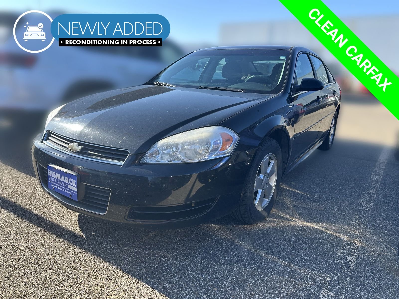 Used 2009 Black Chevrolet LT image 1