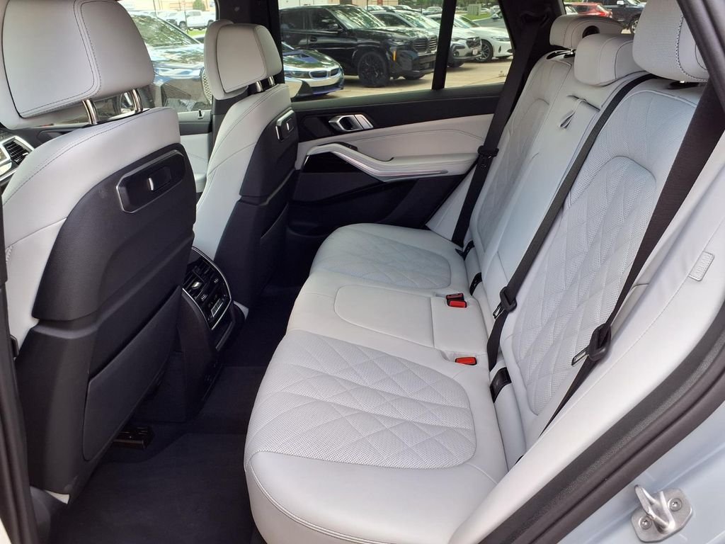 Used 2025 Brooklyn Grey Metallic BMW M60i image 14