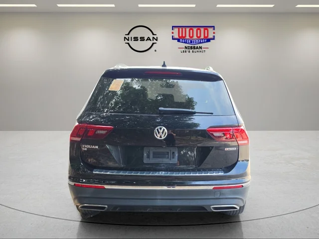 Used 2021 Deep Black Volkswagen 2.0T SE image 3