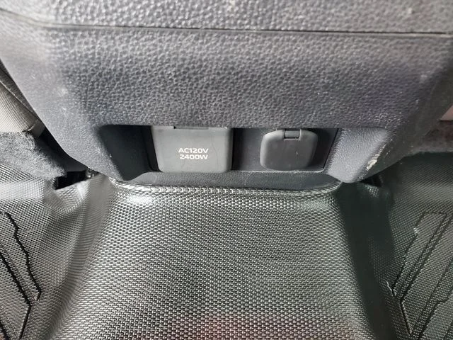 Certified Used 2024  Toyota TRD Off Road image 11