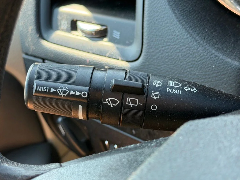 Used 2018 Gray Dodge SE image 29