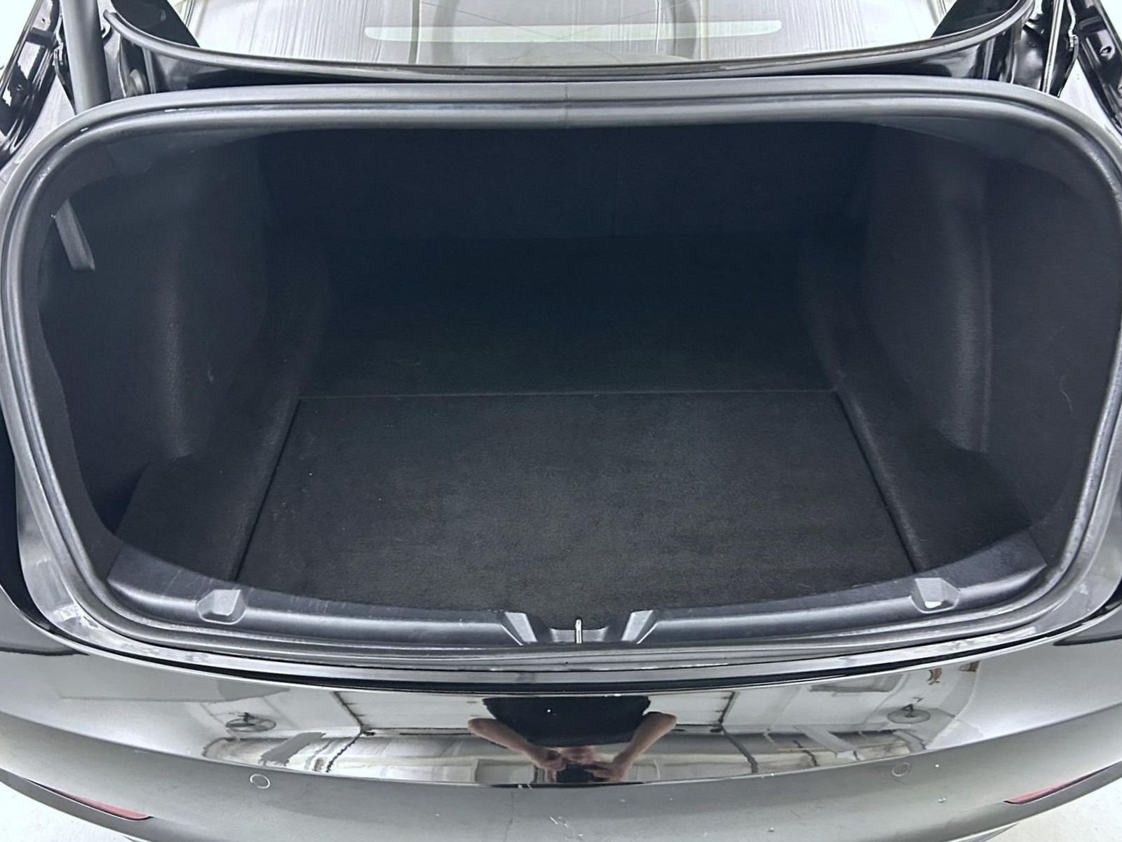 Used 2021 Black Tesla Standard Range Plus image 21
