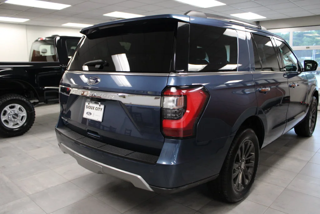 Certified Used 2019 Blue Metallic Ford Limited image 5