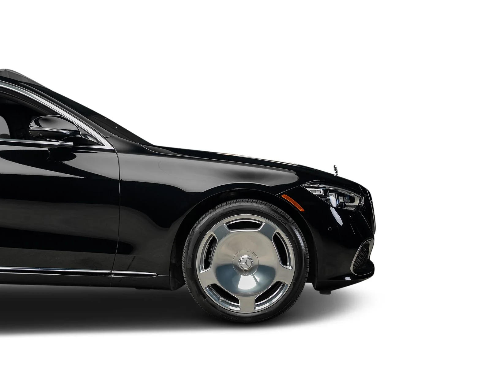 Used 2024 Black Mercedes-Benz Maybach S 580 image 28