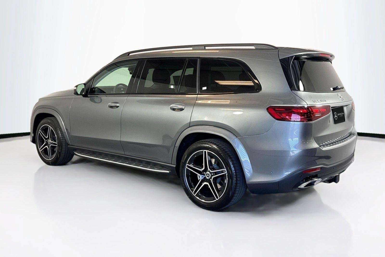 New 2026 Selenite Grey Metallic Mercedes-Benz GLS 450 image 7