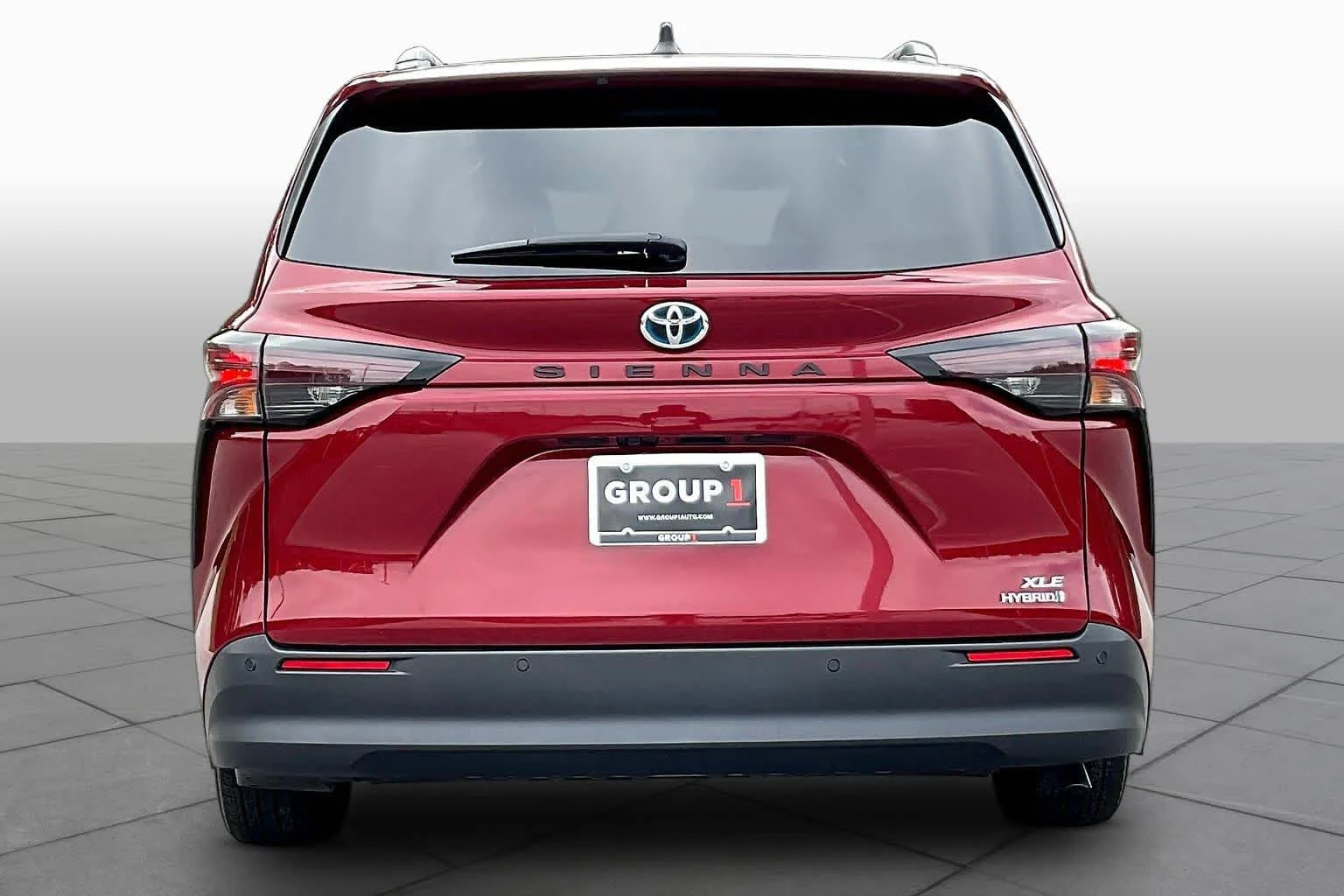 Used 2023 Ruby Flare Pearl Toyota XLE image 5