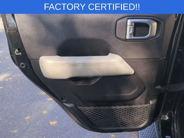 Used 2021 Black Jeep Unlimited Sahara 4xe image 27