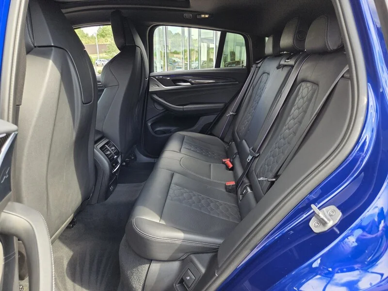 Used 2023 BLUE BMW SPORTS ACTIVITY COUPE image 13