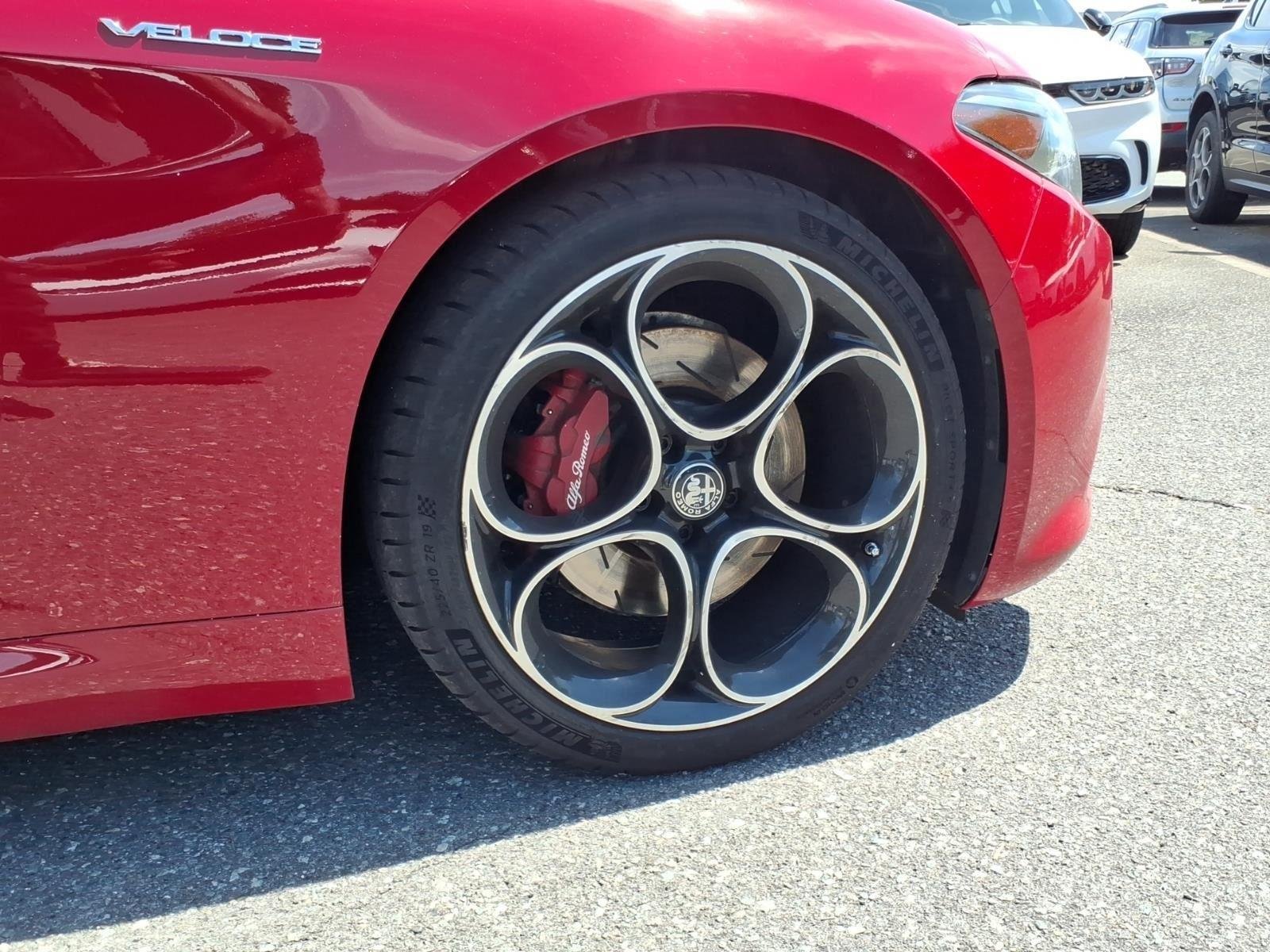 Used 2023 Alfa Rosso Alfa Romeo Veloce image 13