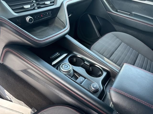 Used 2025 Gray Ford ST-Line image 18