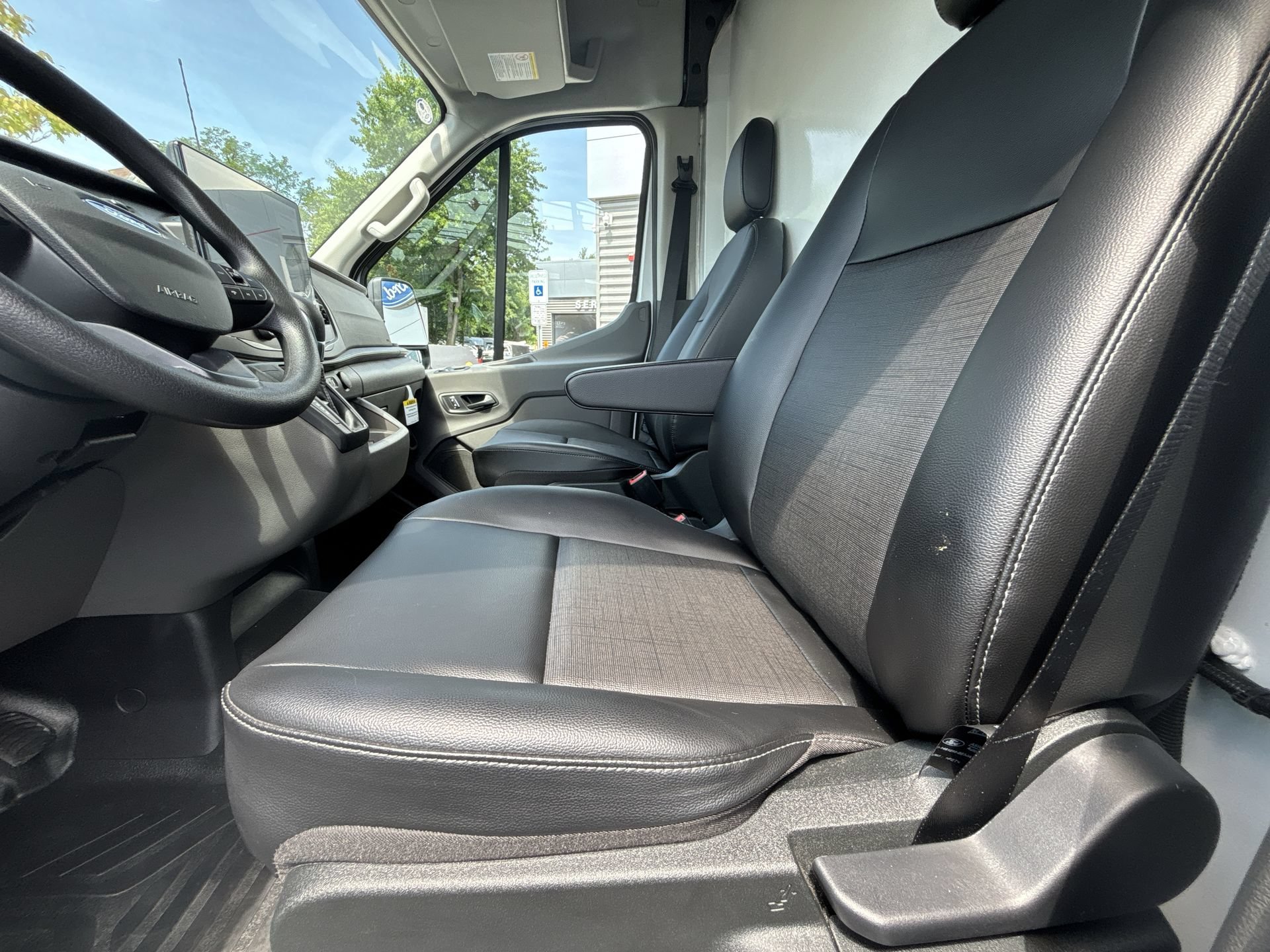 New 2026 Oxford White Ford Cargo Van image 14