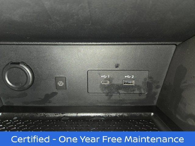 Certified Used 2025 Silver Nissan Platinum image 6