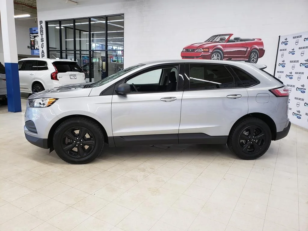 Certified Used 2024 Silver Metallic Ford SE image 4