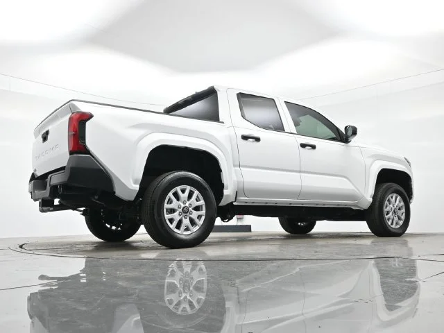 Used 2024 Ice Cap Toyota SR image 27