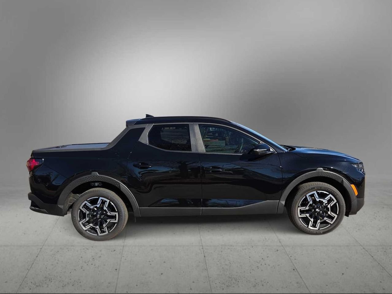 2025 Hyundai Santa Cruz Limited - Photo 9