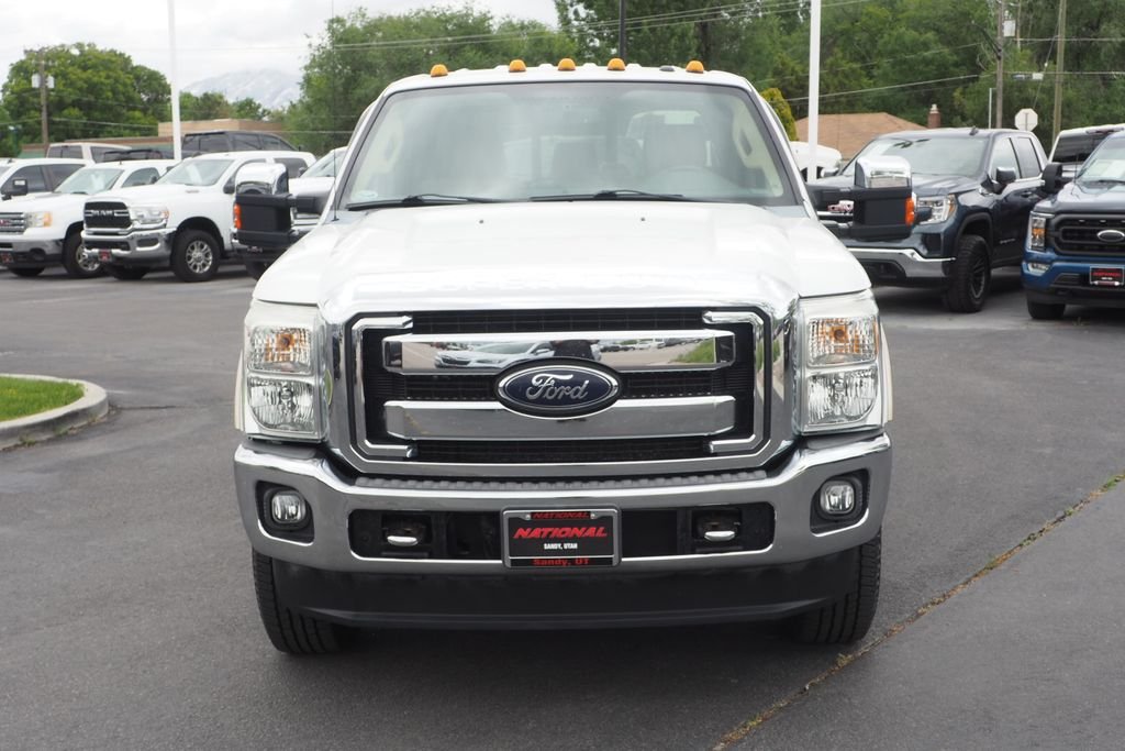 Used 2012 White Ford Lariat image 2