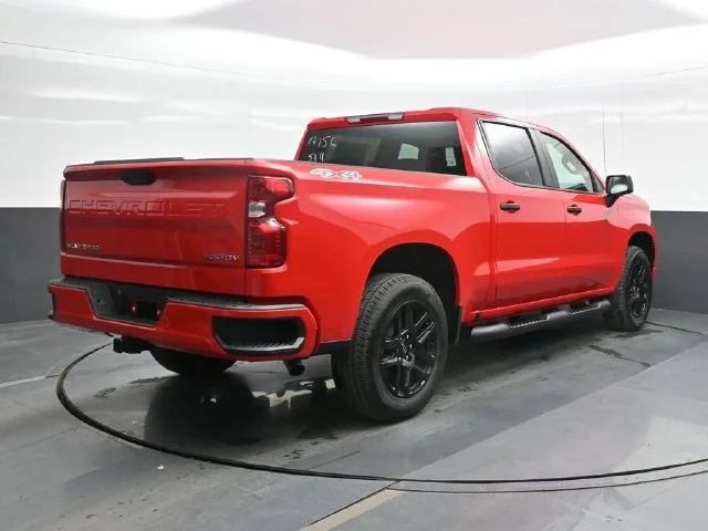 2026 Chevrolet Silverado 1500 Custom - Photo 9
