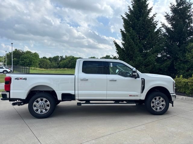 New 2026 Star White Metallic Tri-Coat Ford F-350® Lariat® image 5