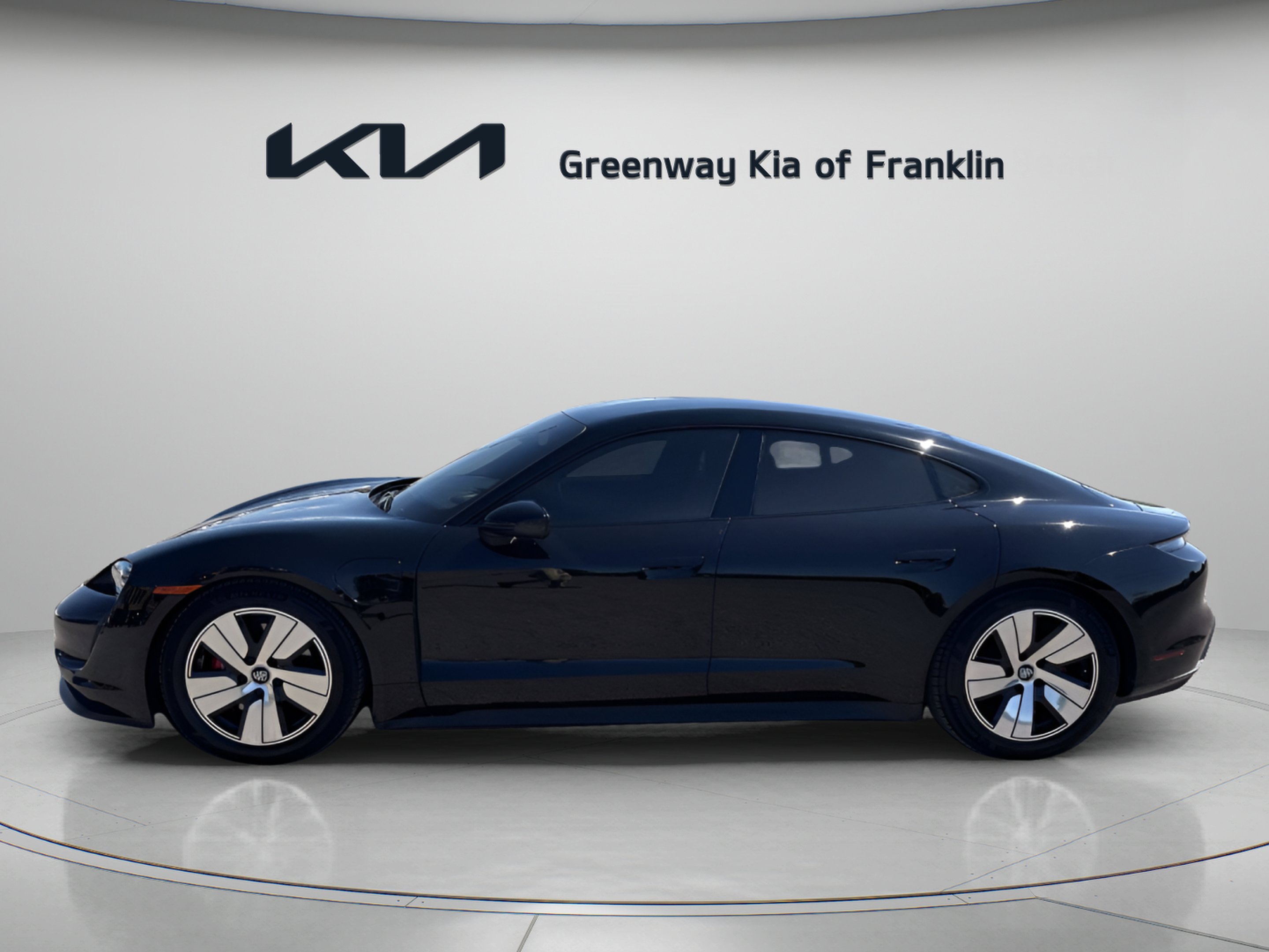 Used 2021 Black Porsche 4S image 4