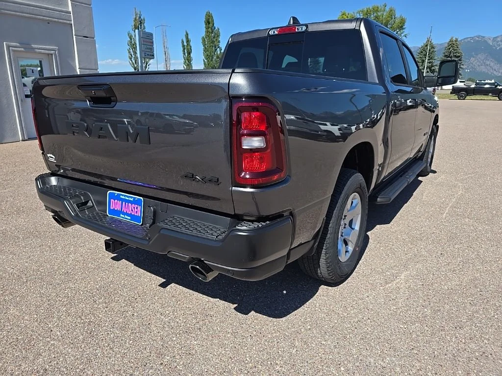 New 2026 Granite Crystal Metallic Clearcoat RAM Tradesman image 7