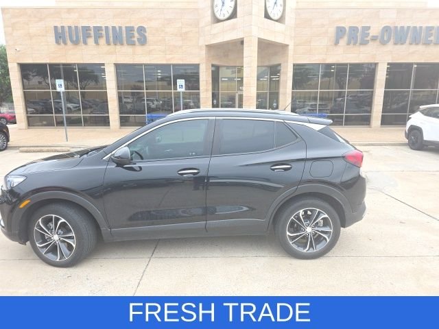 2022 Buick Encore GX Select's photo