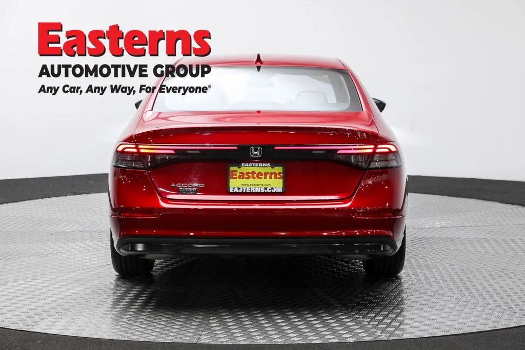 Used 2023 Red Honda LX image 6