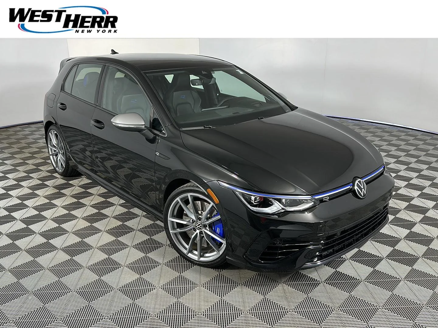 Used 2024 Mythos Black Metallic Volkswagen 4Motion image 1