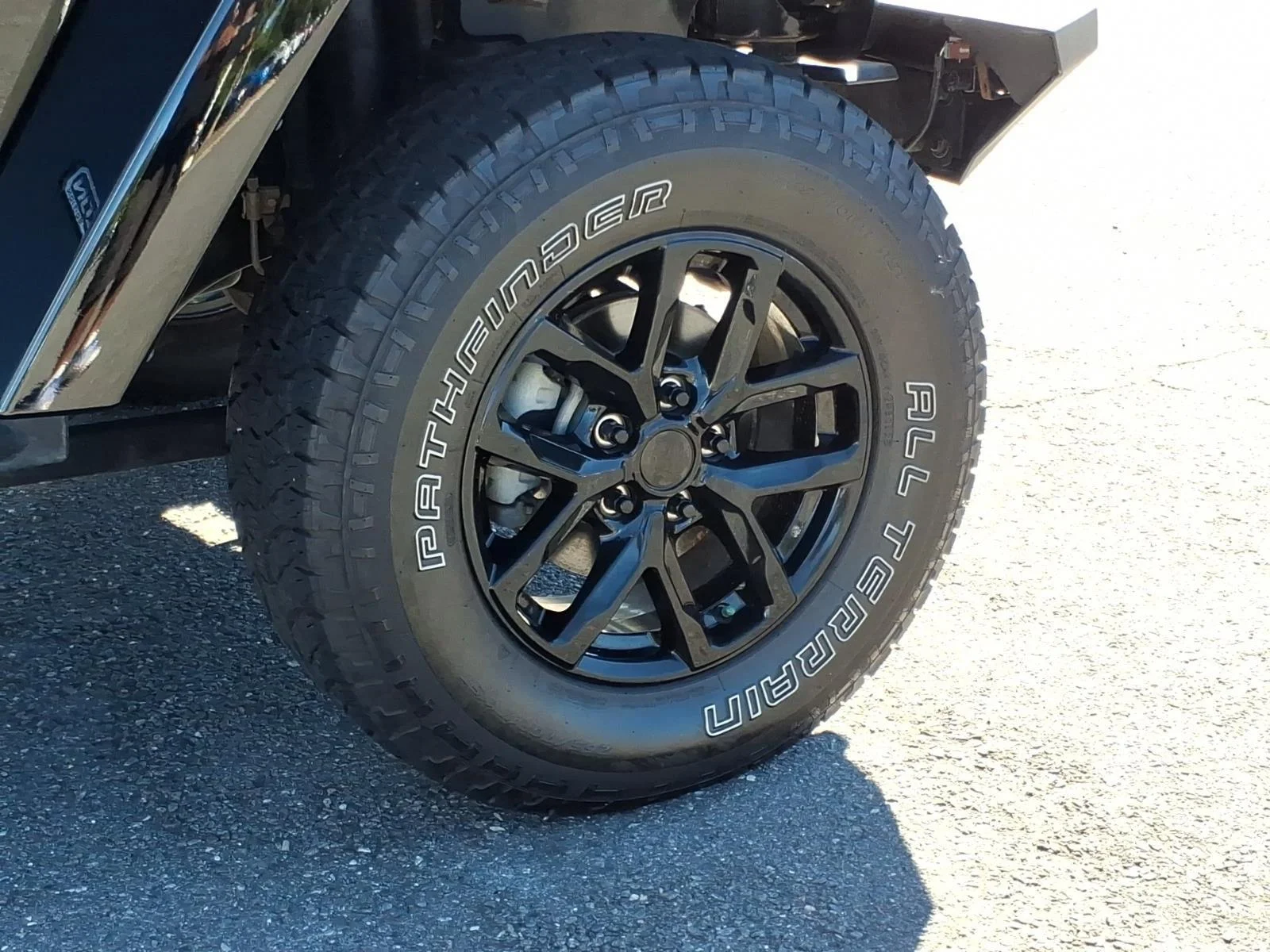Used 2018 Black Clearcoat Jeep Rubicon Recon image 14