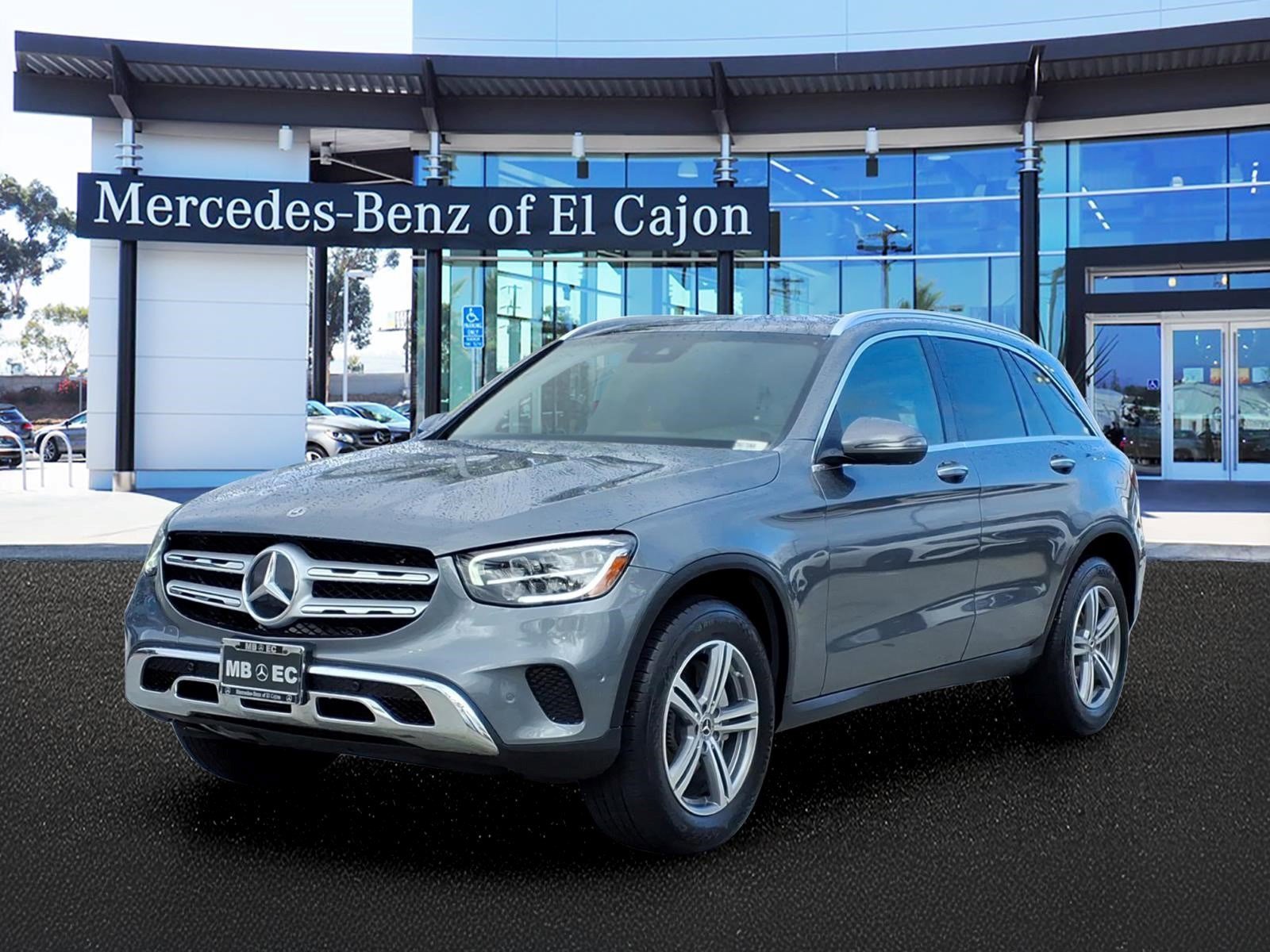 2022 Mercedes-Benz GLC GLC 300's photo