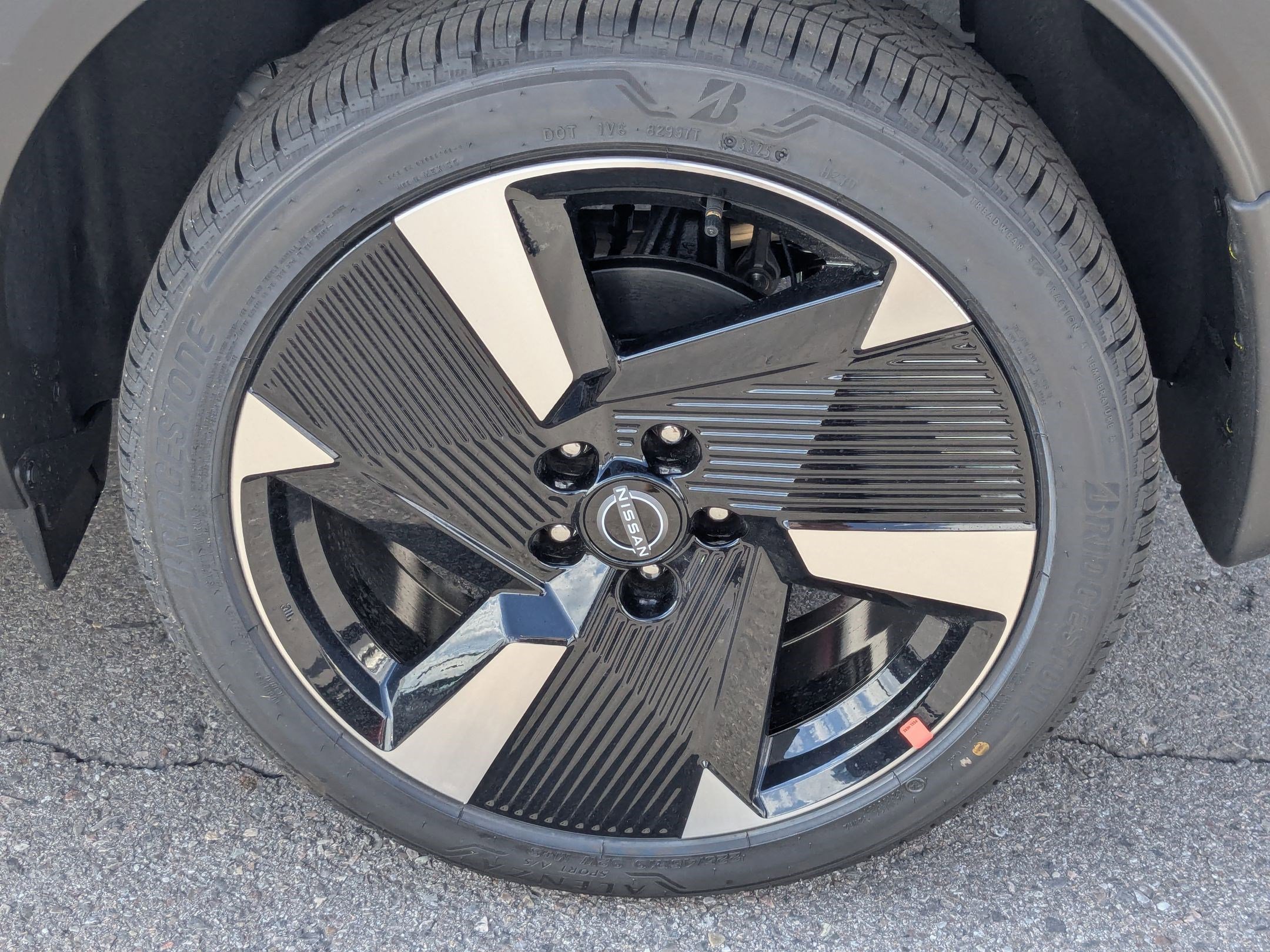 2026 Nissan KICKS SR AWD - Photo 17