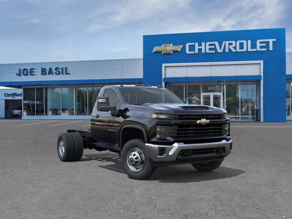 2026 Chevrolet Silverado 3500 Chassis Cab Work Truck