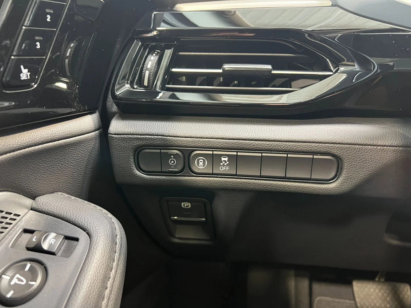 2026 Acura MDX Base - Photo 19